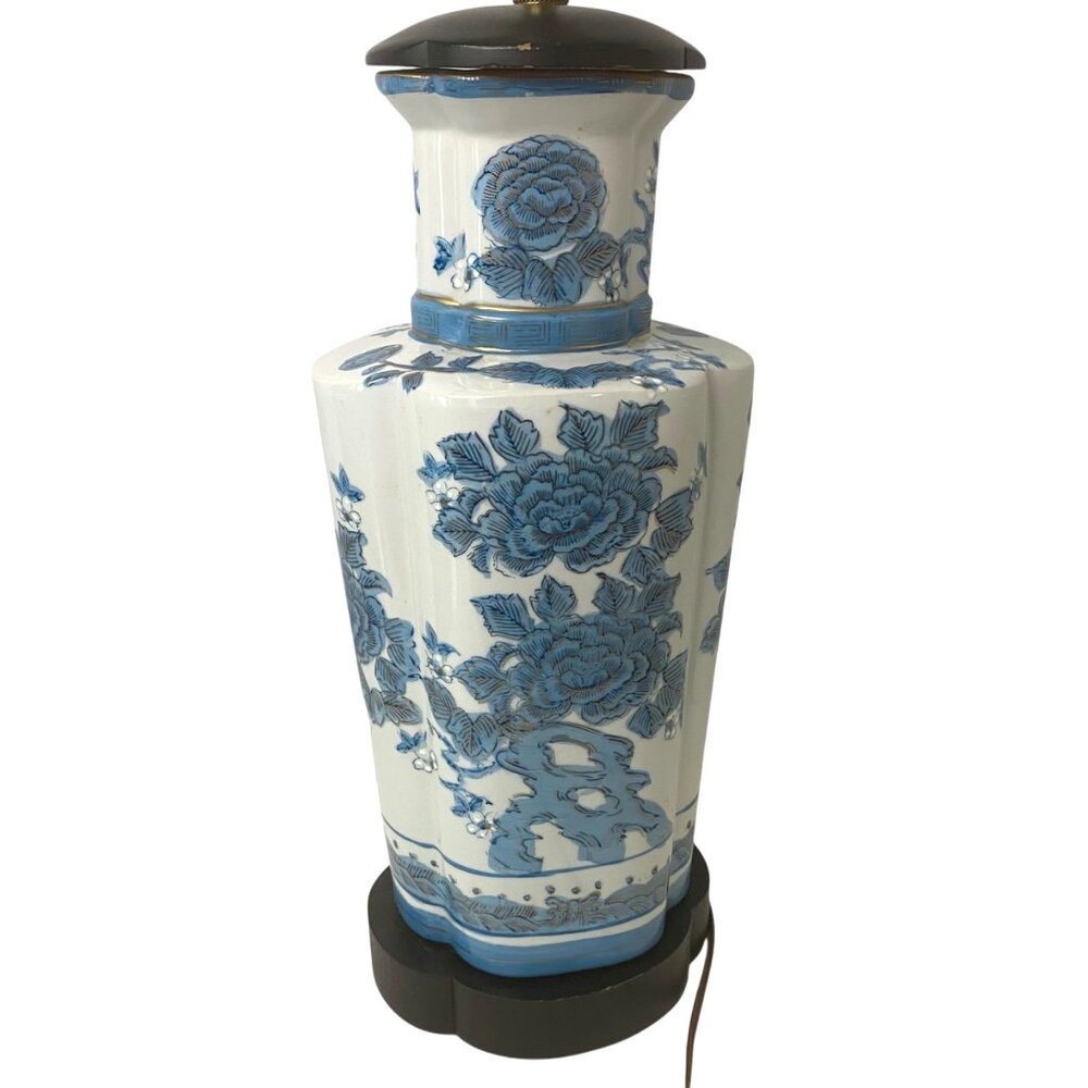 Blue‎ Chinoiserie large ceramic lamp floral gilded cabbage rose Made in Japan